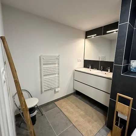 Apartamento Superb New Camiers